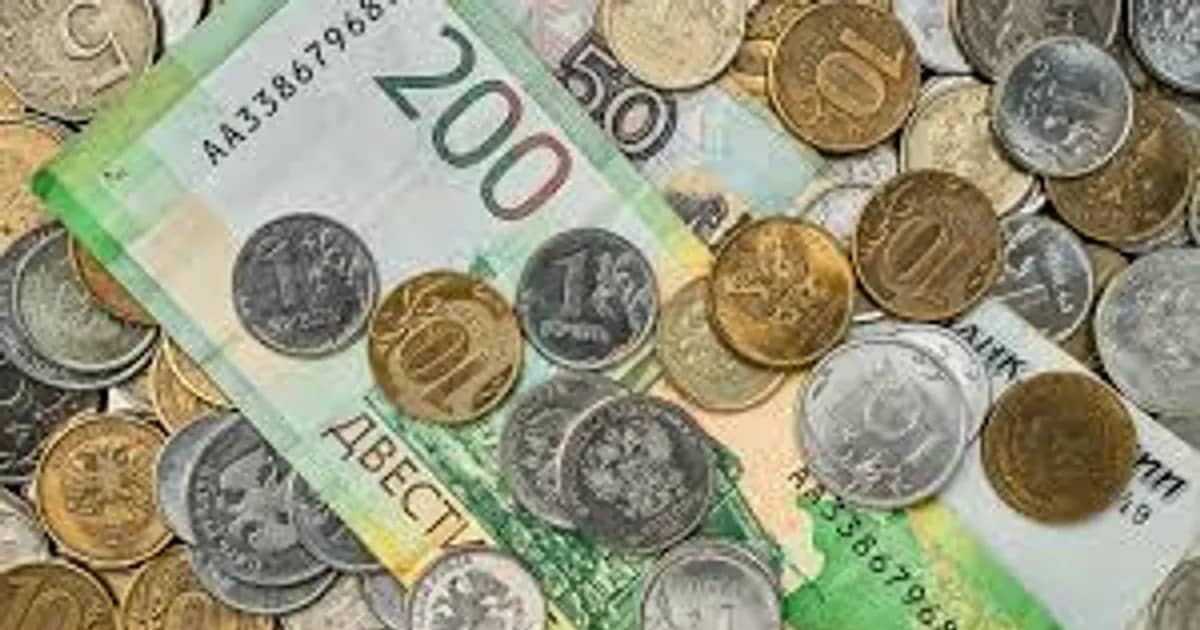 Ruble strengthens again: Exchange rate returns to September levels