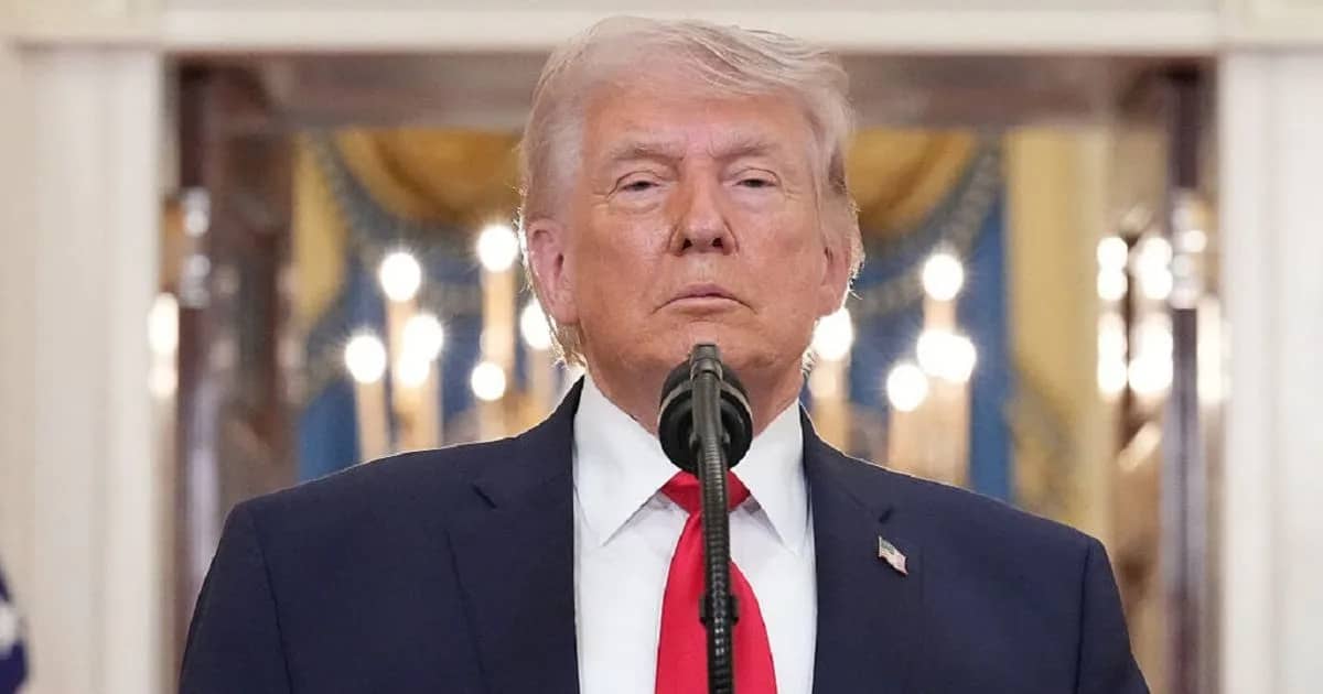 Трамп объявил о трехдневном перемирии между Россией и Украиной