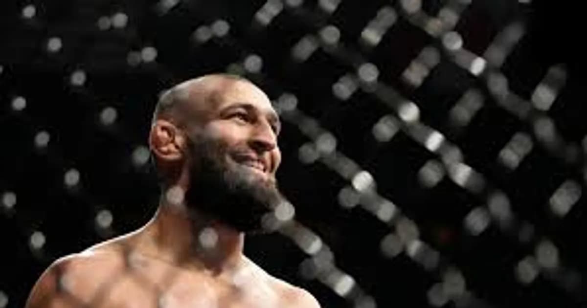 UFC 328: Bookmakers Name Favorite for Chimaev vs. Strickland Fight