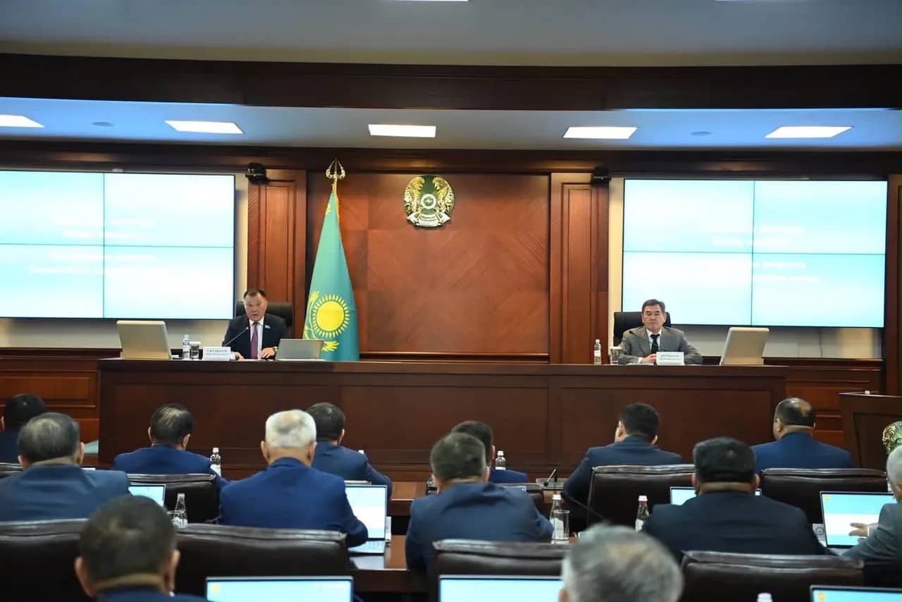 Дұрыс нұсқасы: Елдік мүдде жолындағы маңызды кезең