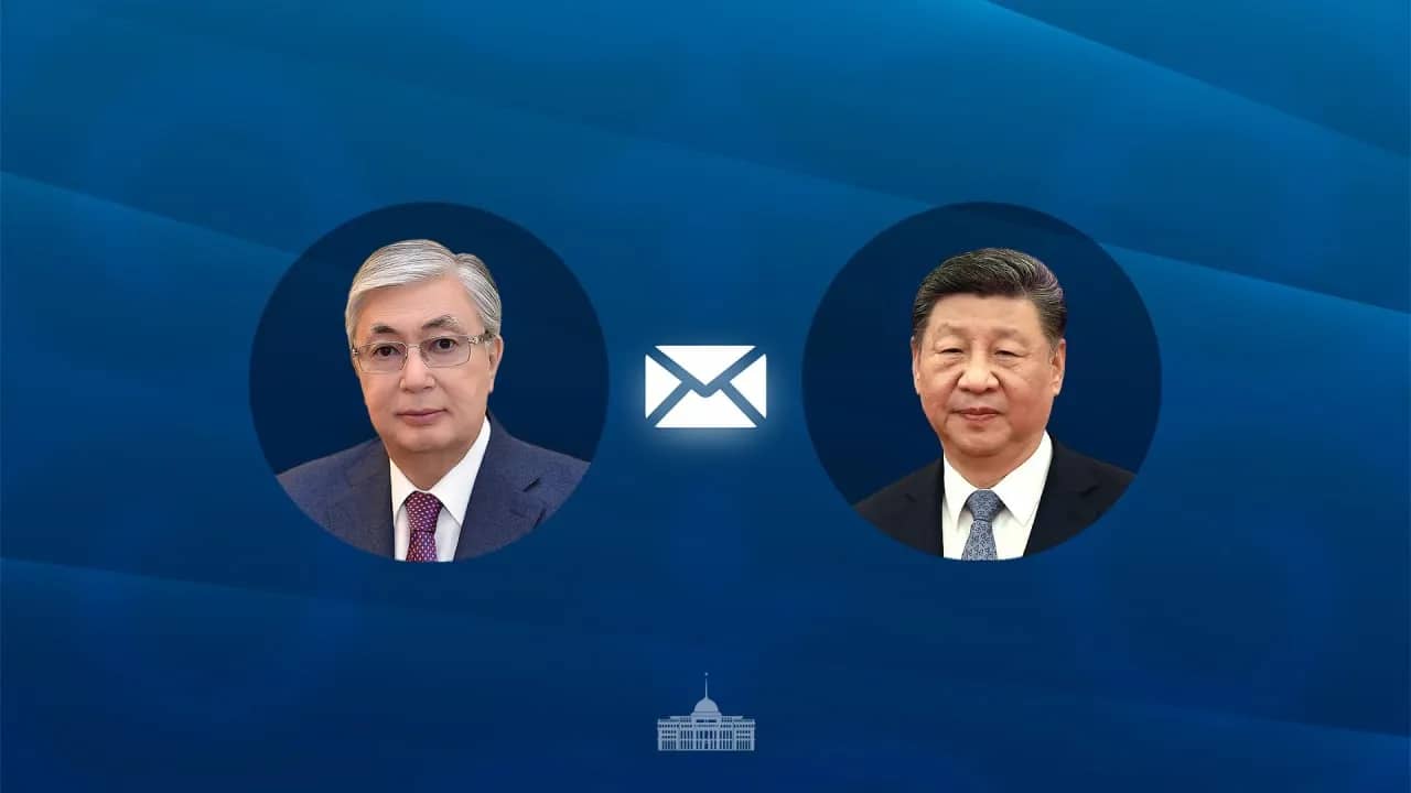 Тоқаев Си Цзиньпинді туған күнімен құттықтады