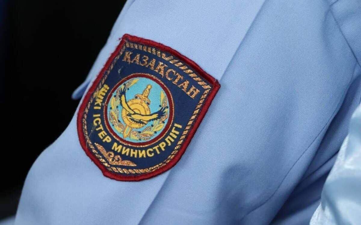 Өскеменде тұрғыннан 6 млн теңге бопсалаған әйел ұсталды