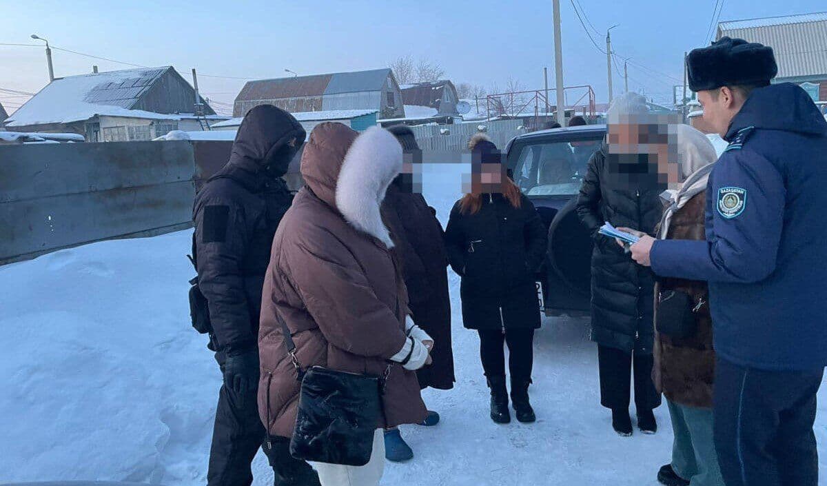 СҚО-да есірткі жасырумен айналысқан қыздар ұсталды