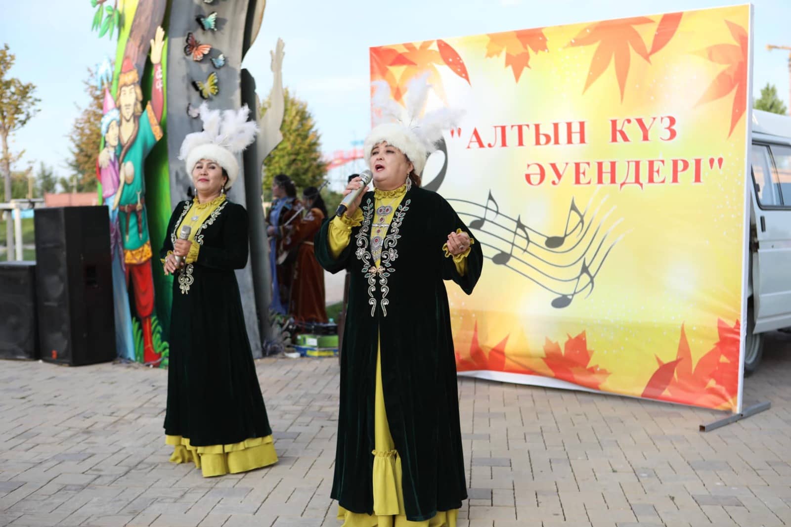 Түркістанда «Алтын күз әуендері» іс-шарасы басталды