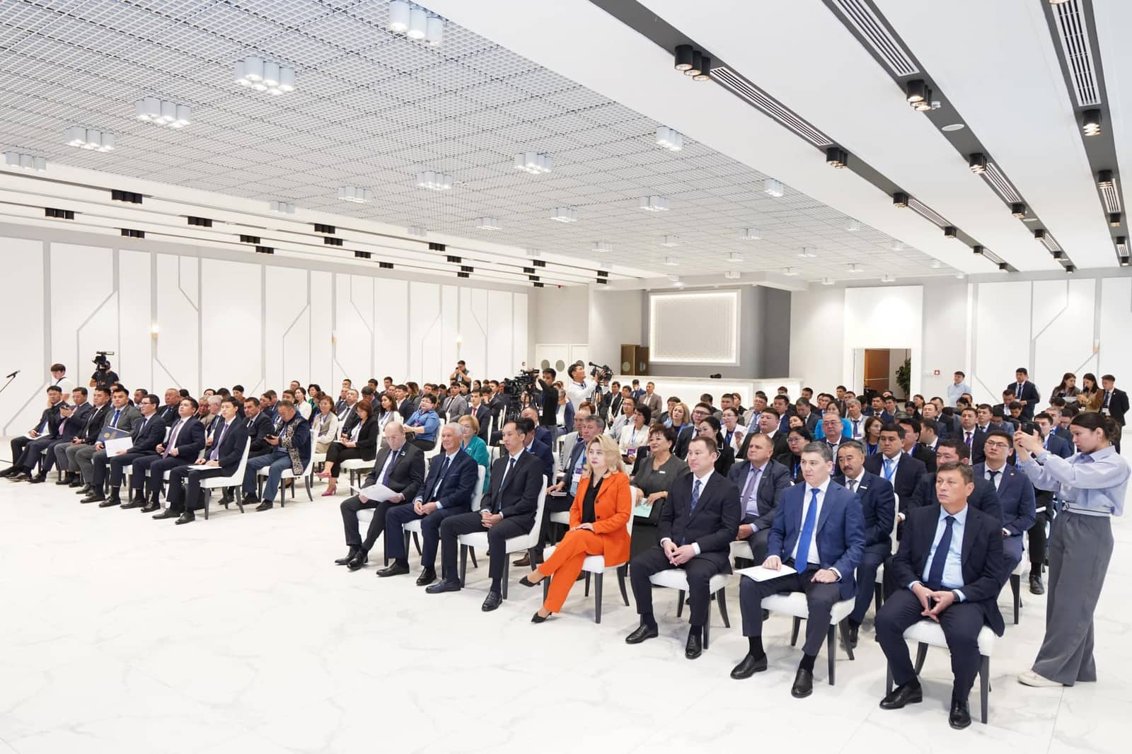 Түркістанда әдеп жөніндегі уәкілдердің республикалық форумы өтіп жатыр