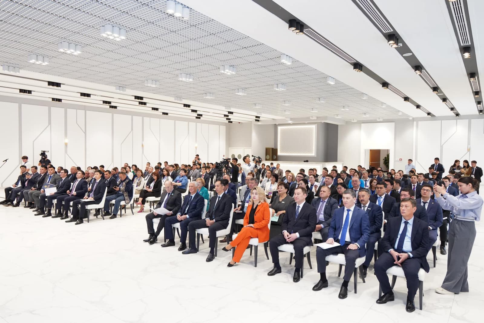 Түркістанда әдеп жөніндегі уәкілдердің республикалық форумы өтіп жатыр