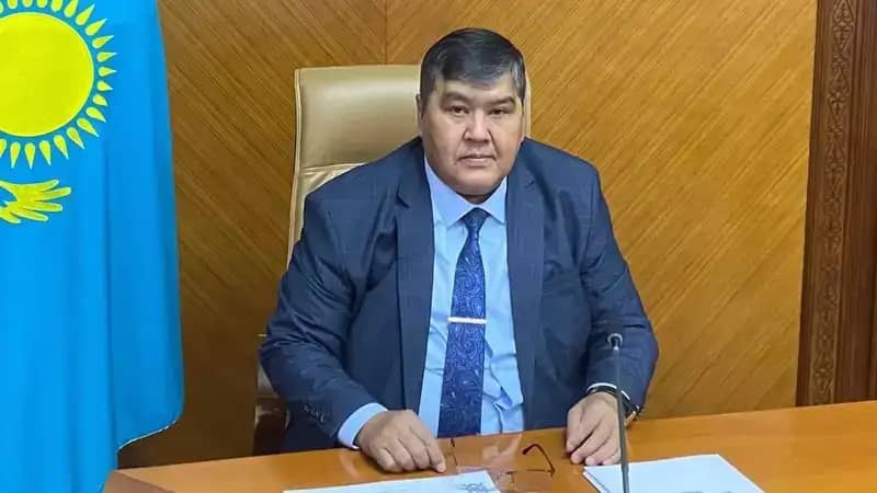 Жұмысқа орналастыру үшін пара алған: Шымкент қалалық СЭБД басшысы сотталды