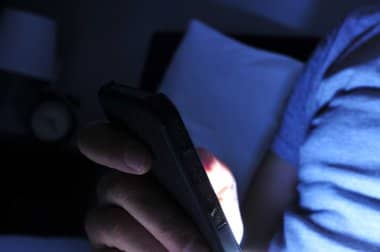 Қазақстандық интим суреттерін жариялаймын деп танысын бопсалаған