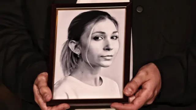 Виктория Рощинаның өлімі: Ресейде азапталған украиналық журналистің денесі еліне жеткізілді