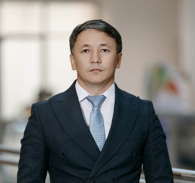 «Пара көлемі 8 млн теңге»: Екі ай ғана басшы болған Құлбаев қамауға алынды