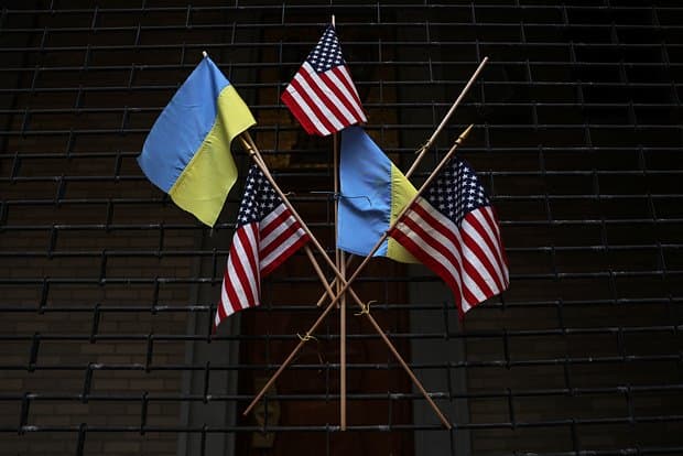 АҚШ пен Украина табиғи ресурстар жөнінде келісімге келді: Вашингтон бұл мәміледен не ұтады?