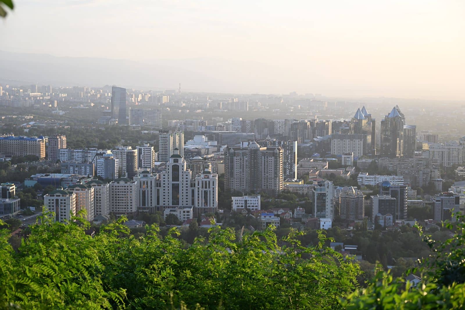 Ерболат Досаев Алматы әкімі ретінде несімен есте қалды?