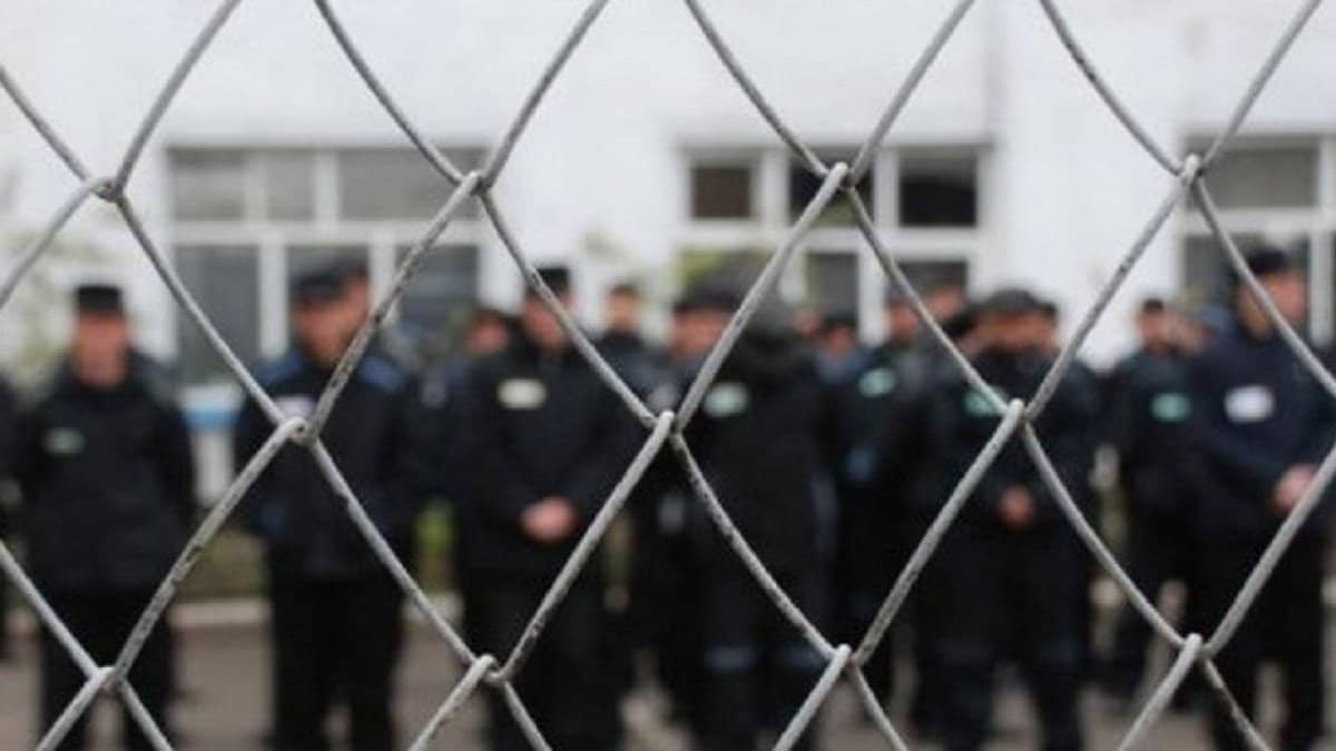 15 мың қылмыскер бостандыққа шығады: Жүкті әйелдер мен аналарға рақымшылық жасалады