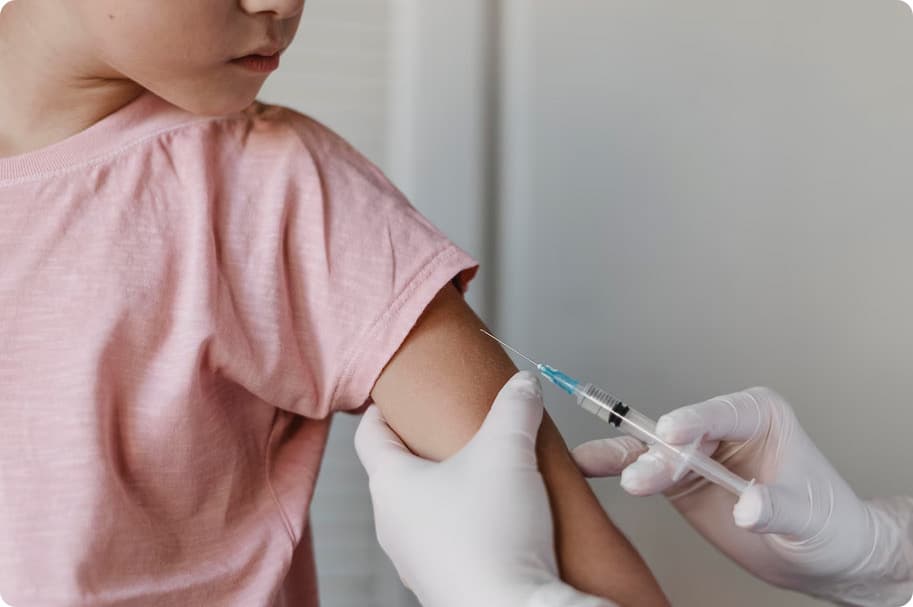 Жұқпалы аурулар қайта өршіп жатыр: вакцинацияның маңызы қандай