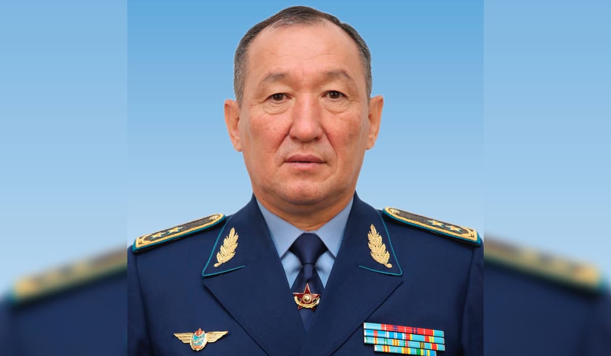 Дәурен Қосанов қорғаныс министрі болып тағайындалды