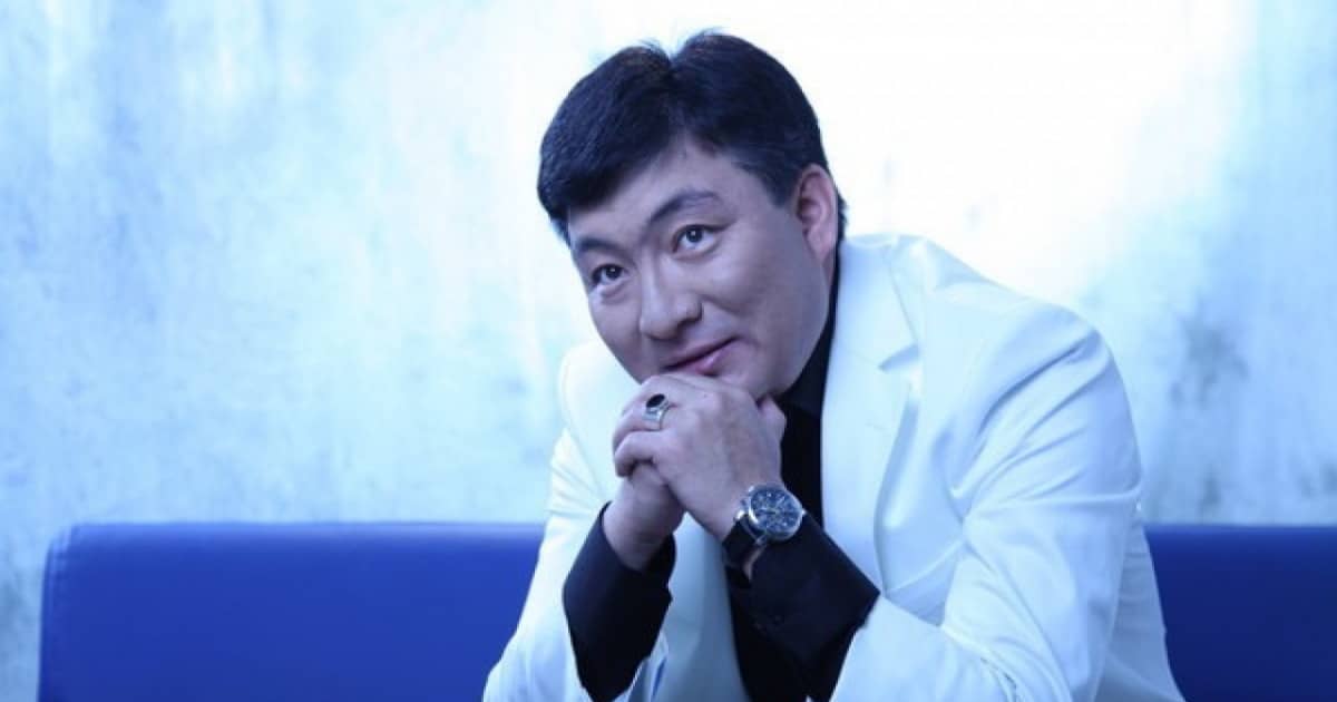 «Қимаймын»: Тоқтар Серік кімдермен құда болғысы келмейтінін айтты