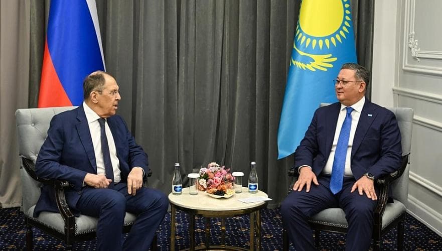 Мұрат Нұртлеу мен Лавров келіссөз өткізді