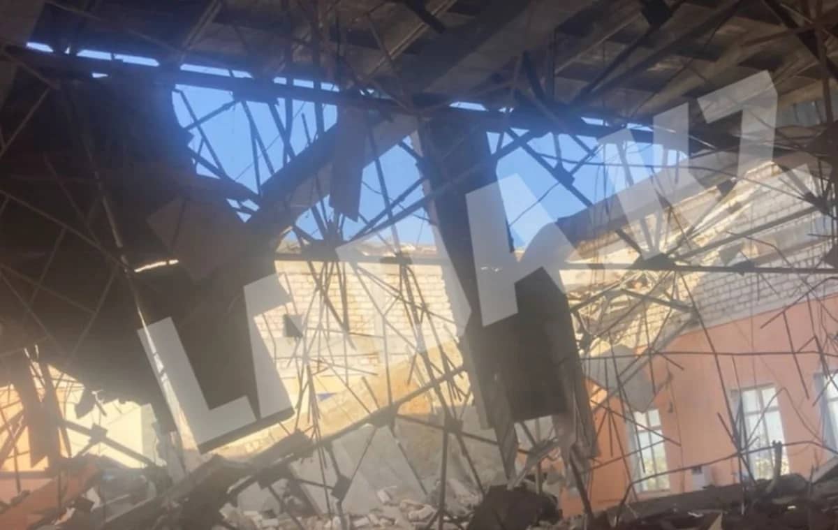 Маңғыстауда салынғанына 16 жыл ғана болған мектептің акт залының төбесі опырылып құлады