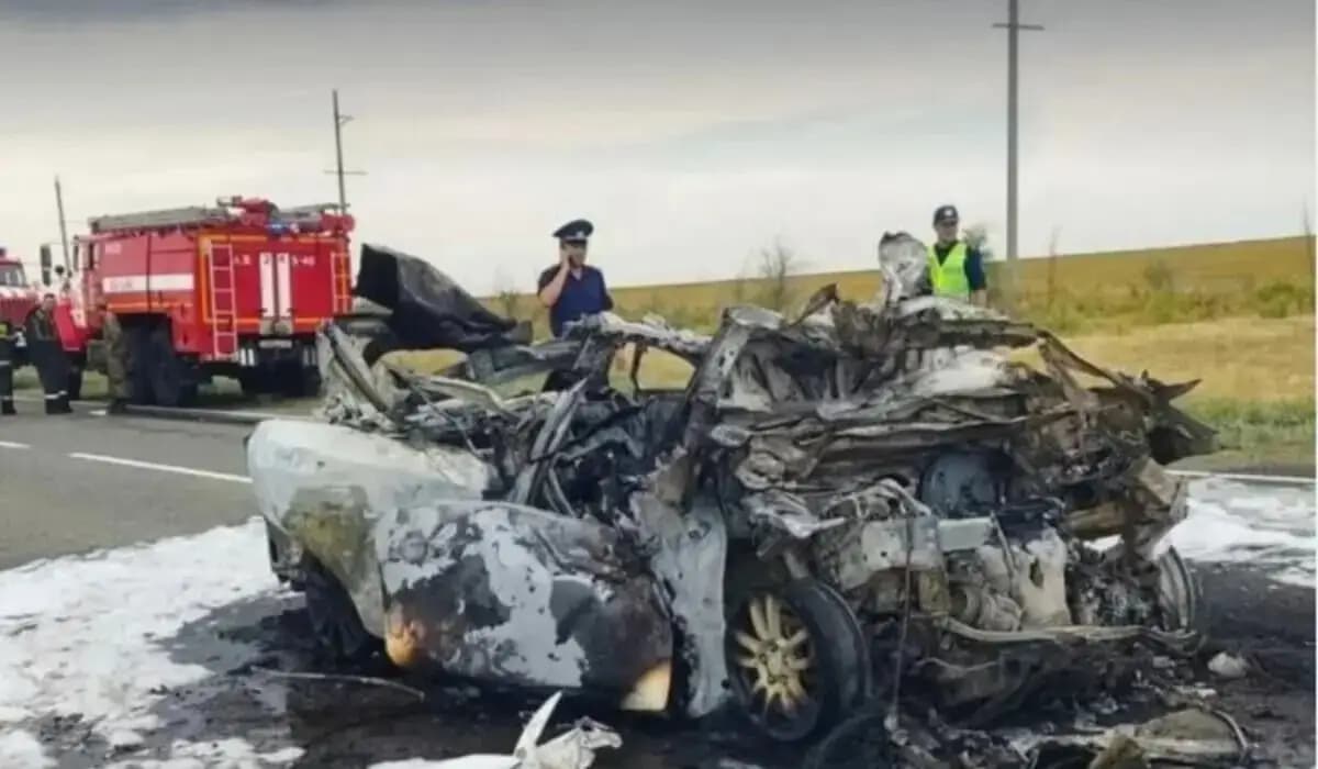 Батыс Қазақстанда жол апатынан төрт адам тірідей жанып кетті
