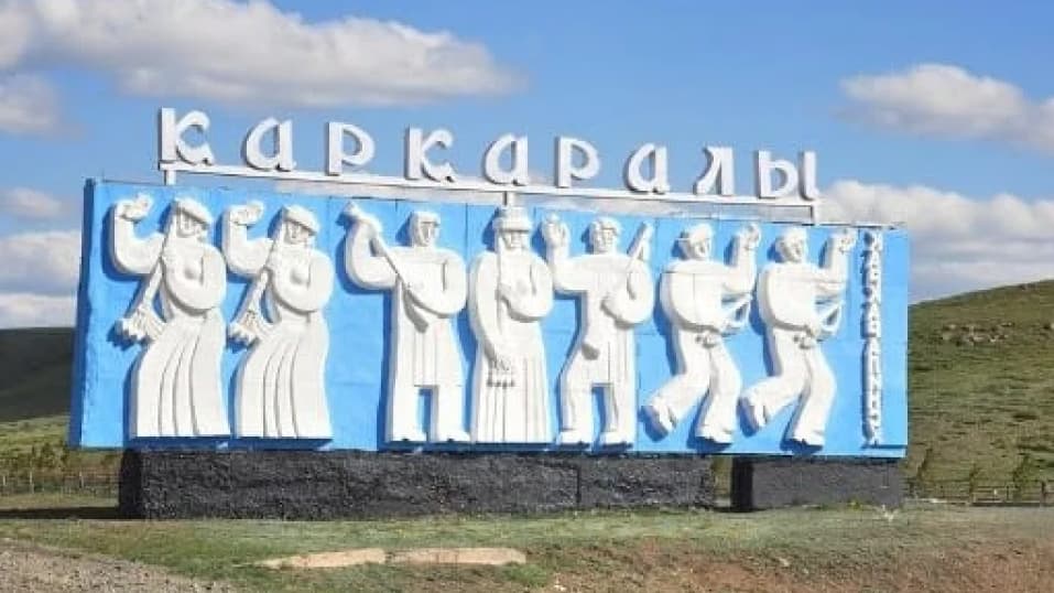 «Жерді туыстарына бөліп берген»: аудан әкімінің қысымына шыдамаған бірнеше адам өмірмен қоштасты