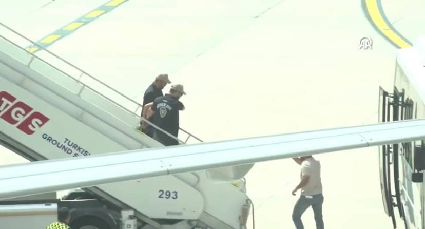 Пайғамбарды әзілге айналдырған журналист сотталып кетті