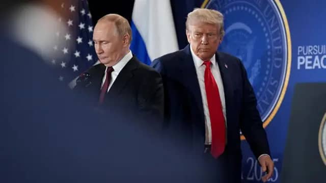 Трамп Путинмен кездеспейтін болды: АҚШ ресейлік компанияларға санкция салды