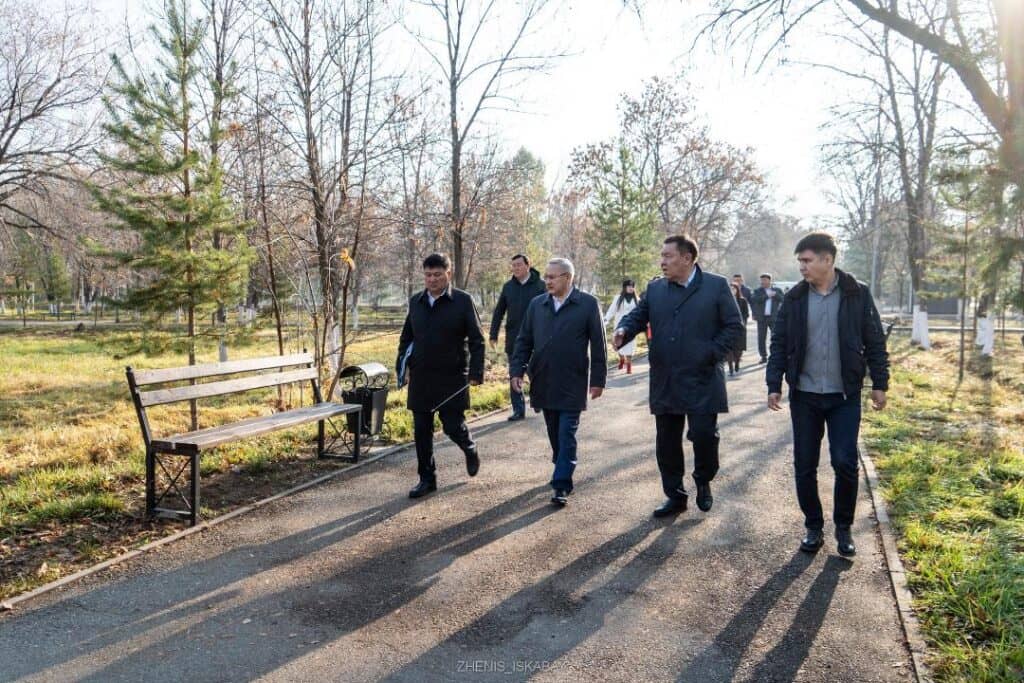 «Таза Қазақстан»: Жетісудың Көксу ауданында орталық саябақ жаңартылады