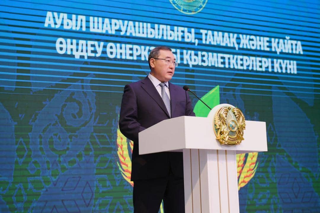 Высокие награды и признание: в Алматинской области отметили лучших работников агросектора
