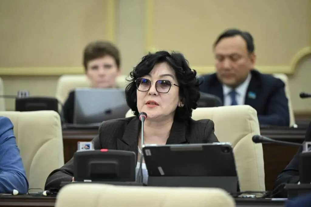 Айна Мусралимова выразила соболезнования семьям погибших детей в Иране