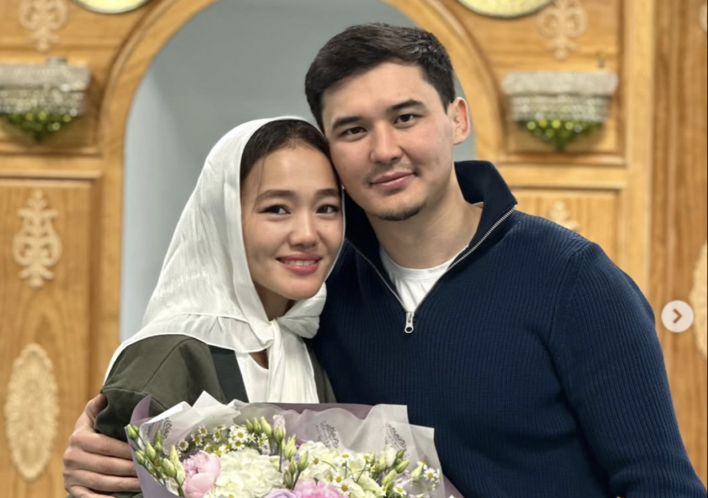 «Қалаулымда» табысқан тележүргізуші мен музыкант некесін қиды