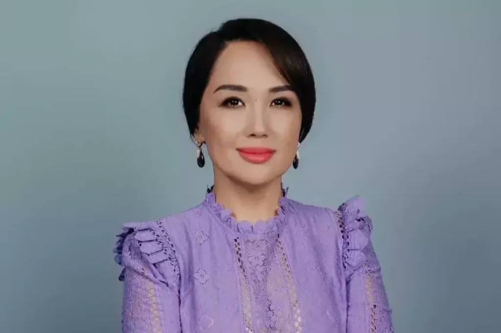 «Айгүл секілді күйеуге тиіп кетпе»: Лондонға аттанатынын айтқан Ләйлә Сұлтанқызы оңбай сынға ұшырады