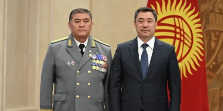 Ташиевтің тоқпағы: Қырғызстанда президентті сынаған басылымның журналистері сотталды