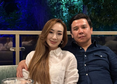 «Қызметі үшін баласынан безді»: Түркістан облысының ең жас депутаты Мәжіліс депутатына шүйлікті