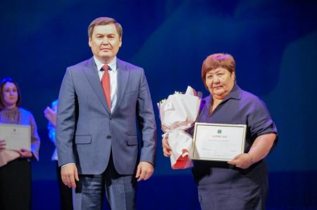 Лучших работников социальной сферы чествовали в Астане