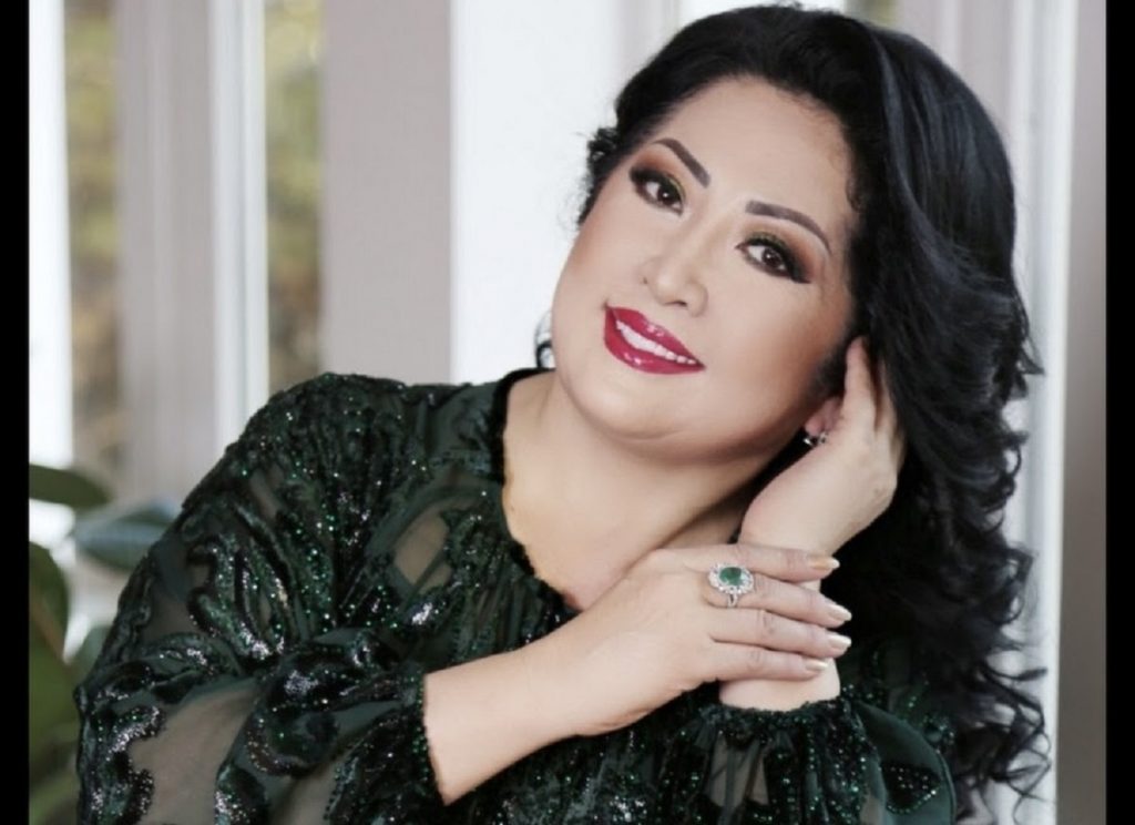 «1-2 жыл ит пен мысықтай өмір сүрдік»: Мақпал Жүнісова марқұм жұбайы туралы айтты