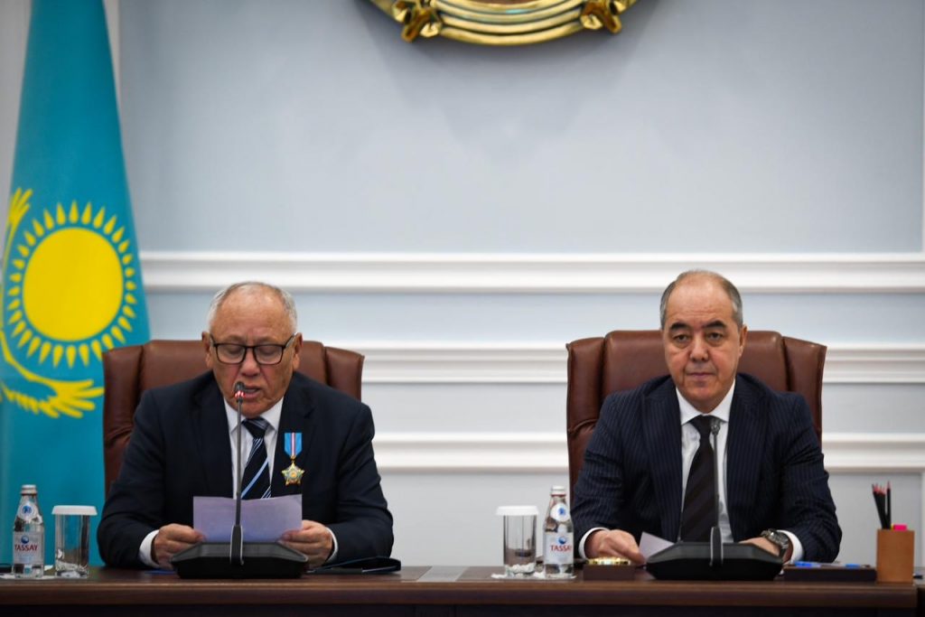 Ардагерлерін ардақтаған ел азбас