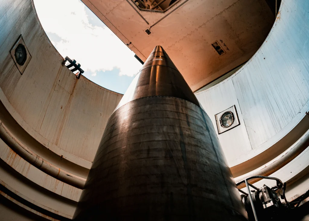 Жаңа «Қырғи-қабақ соғыс»: АҚШ, Ресей және Қытайдың ядролық жарысы қайта басталды