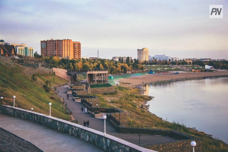 «Қазақша құттықтап, әзілдеп жатты. Сол сәтте қатты ұялып кеттім»: Павлодарлық орыс әйелінің қазақ тілін меңгеру тарихы