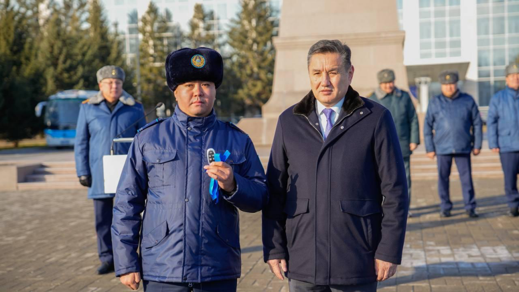 ШҚО полицейлеріне 198 жаңа қызметтік автокөлік берілді