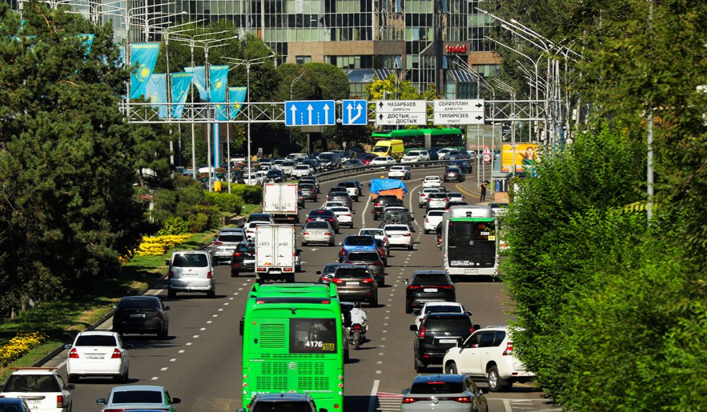 Медеуге жету жеңілдеді: Алматыда жаңа №21 автобус бағыты ашылды 27 қарашадан бастап Алматы жолдарында №21 жаңа маршрут жұмысын бастады.