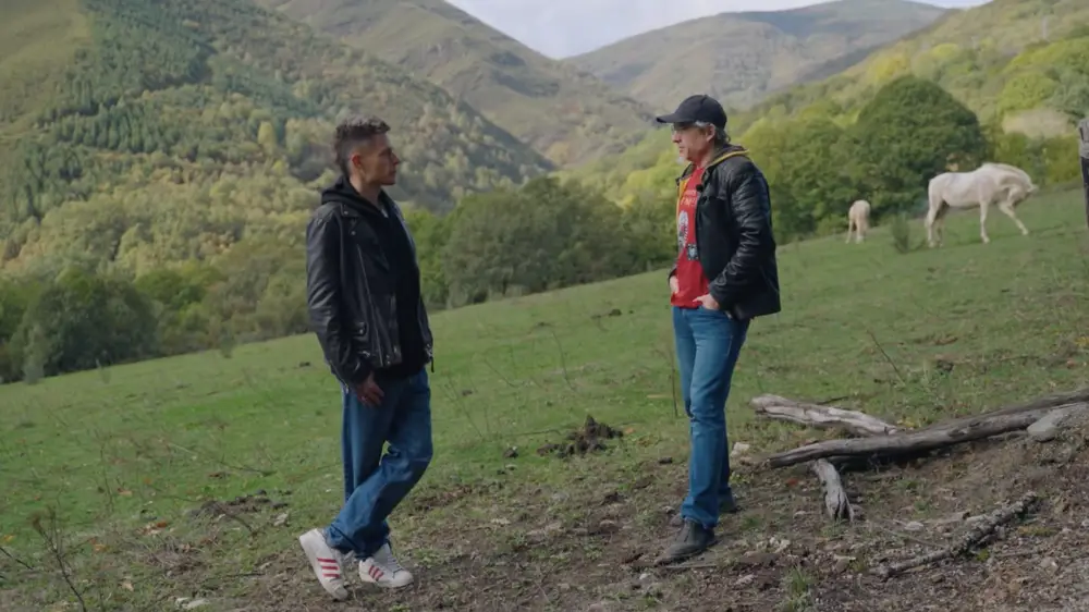 «Барлық жерде балалар»: Ресейлік демограф Дудьқа Қазақстанның демографиялық ерекшелігін түсіндірді