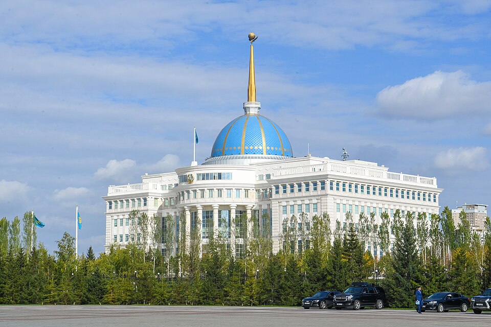 Тоқаев «Жасанды интеллект туралы» заңға қол қойды