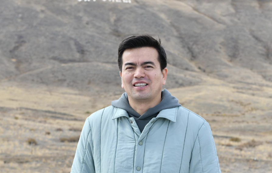 Нам нужен центр изучения Западного мира – журналист