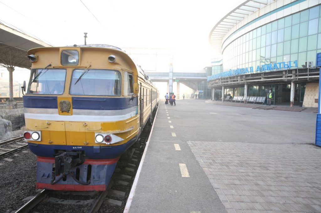 Дархан Сатыбалды проверил ход модернизации вокзала Алматы–1